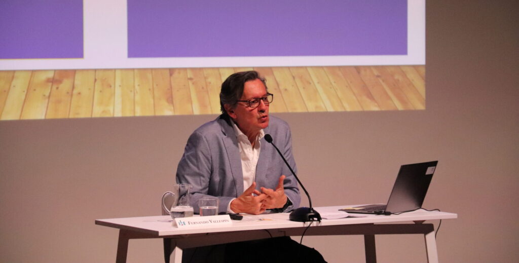 Seminario «Nuevos autoritarismos y crisis de la democracia»
